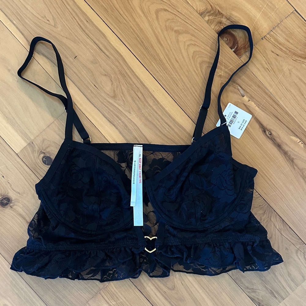 Black Lace Bralette with Ruffle Hem Heart Small Anthropologie